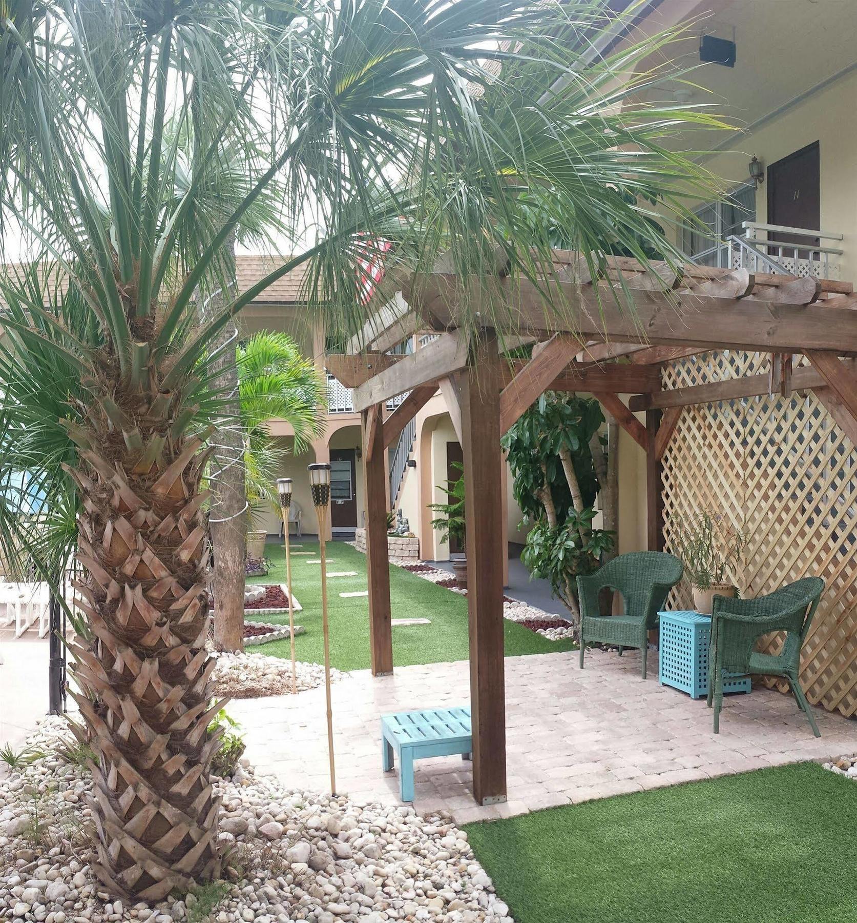 Echo Sails Motel Clearwater Beach Exterior foto
